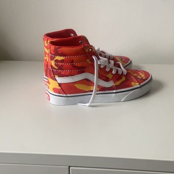 vans - Picture 3 of 5